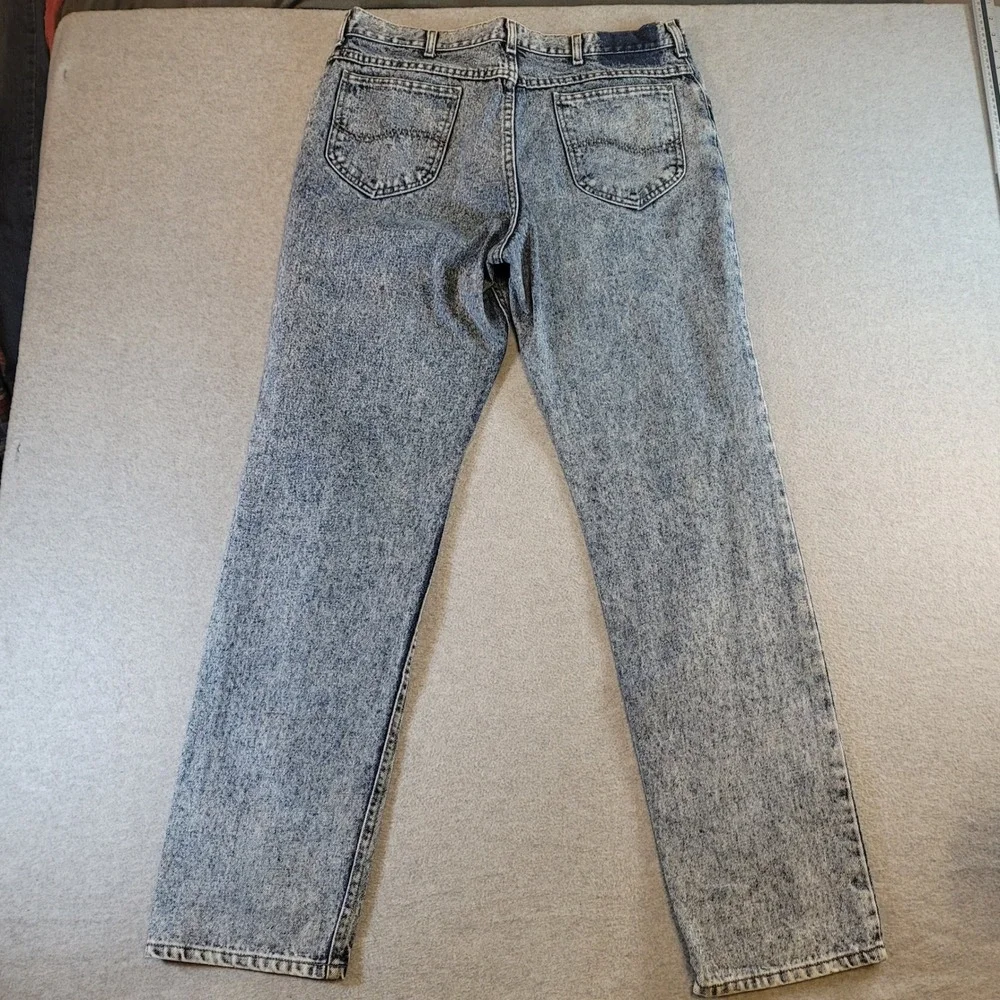 Lee design these